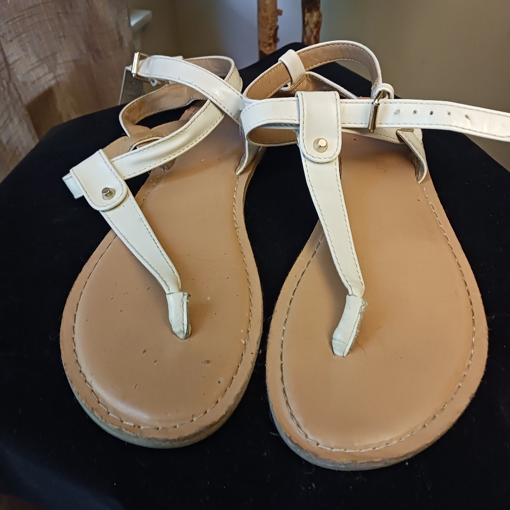 Montego Bay Club T-Strap Sandals sz 8 - Picture 3 of 8